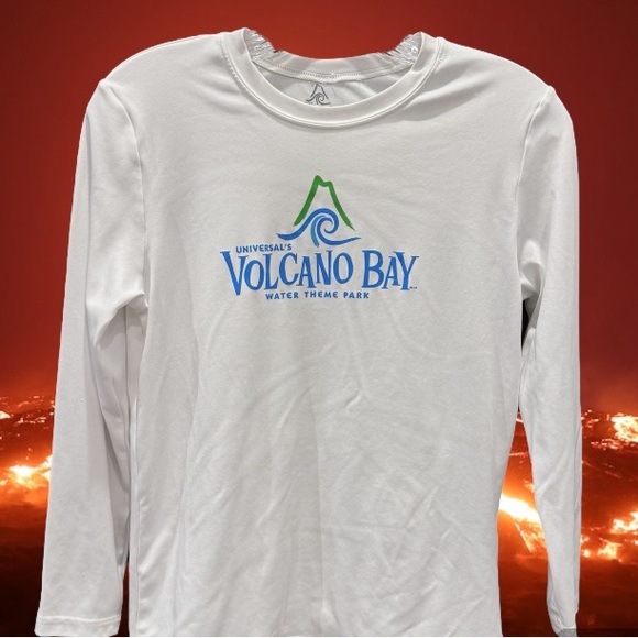 UNIVERSAL STUDIOS Volcano Bay Rash guard swim shirt boys size Large 12 14 - Picture 5 of 15
